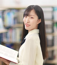 愛知学院大学 歯学部　6年 古森 有希